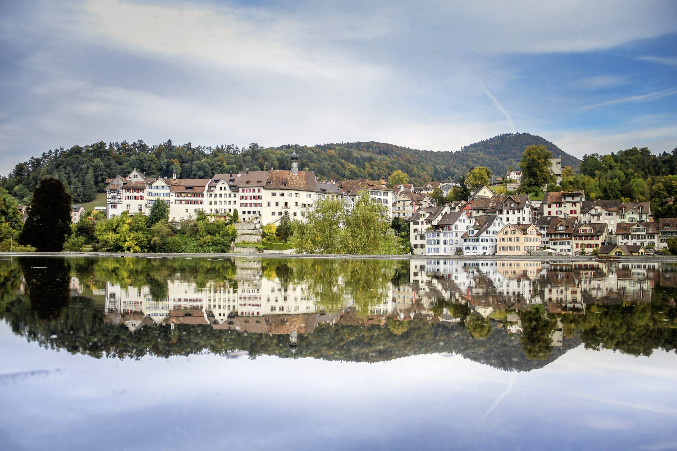 Bild Lichtensteig Toggenburg mit Reflektion
