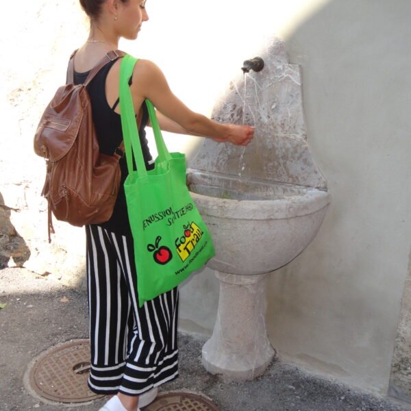 FoodTrailer am Brunnen